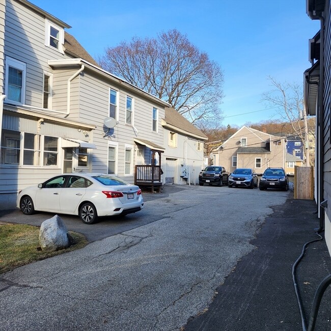 Photo - 213 Lincoln St Unidad 1F