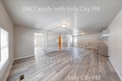 Photo - 3440 N Harding St