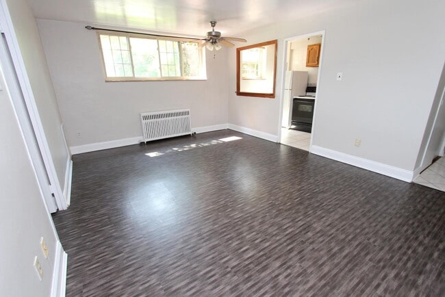 Living Room - Apartments on Fifth