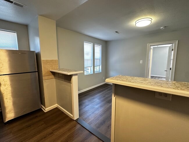 Photo - SE Duplex Unit 2