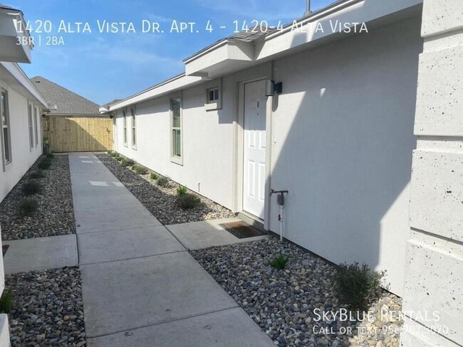 Photo - 1420 Alta Vista Dr Apartment Unit 1420-4 Alta Vista