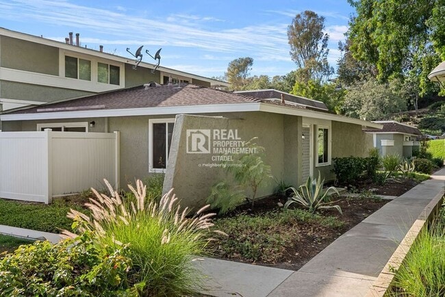 Photo - 23072 Vía Pimiento