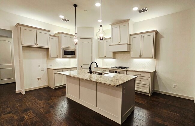 Photo - 4841 Rattler Ln