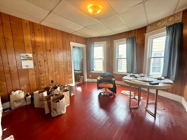 Photo - 21 Oakland Ave