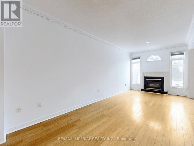 Photo - 25 Ruby Crescent