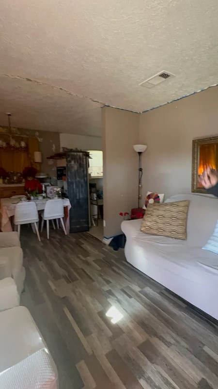 Photo - 1932 Overbrook Dr