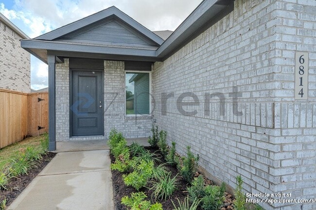 Photo - 6814 Flowering Ginger Ln