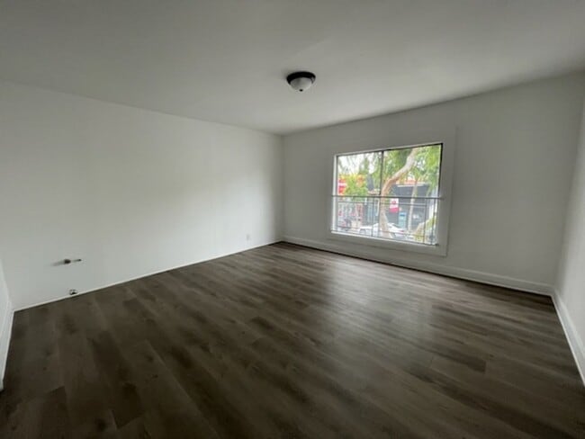 7777 Santa Monica Blvd Unit 1