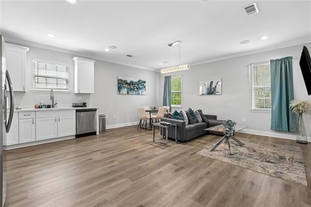 Photo - 3212 Jackson Ave