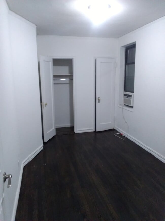 Photo - 315 W 21st St Unit 2D