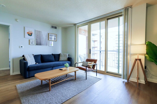 Photo - 901 N Pollard St Apartment Unit FL13-ID1022345P