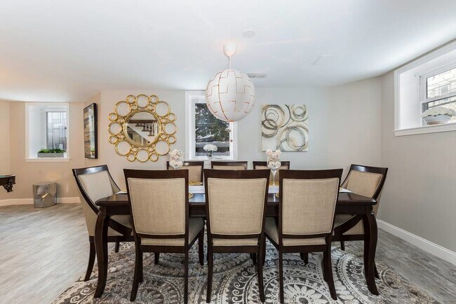 Photo - 98 Elm St Unidad 2