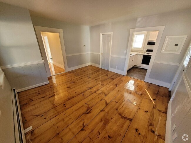 Building Photo - 38 Souhegan St Unit 38-1 Souhegan Rental