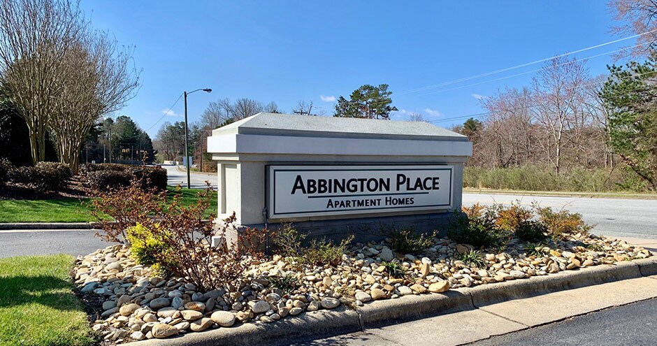 Abbington Place Apartment Homes For Rent In Greensboro Nc Forrent Com