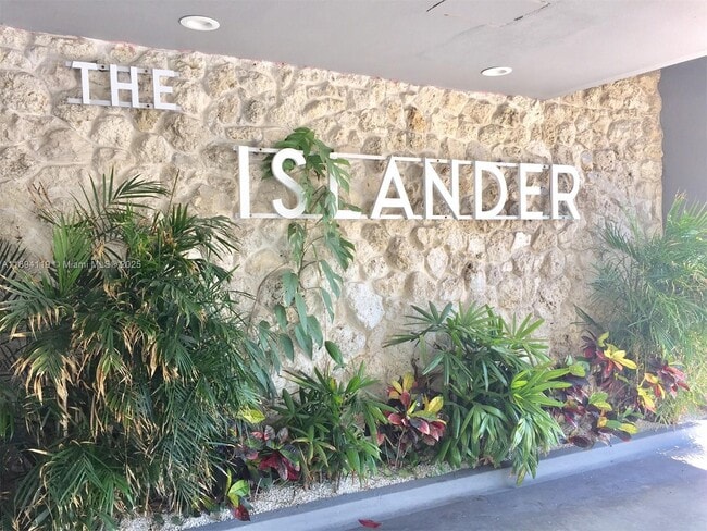 Photo - 1255 Collins Ave Unidad 802