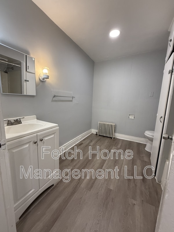 Photo - 521 Lehman St