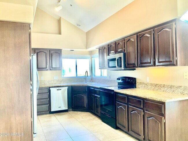 Photo - 9023 N 107th Pl