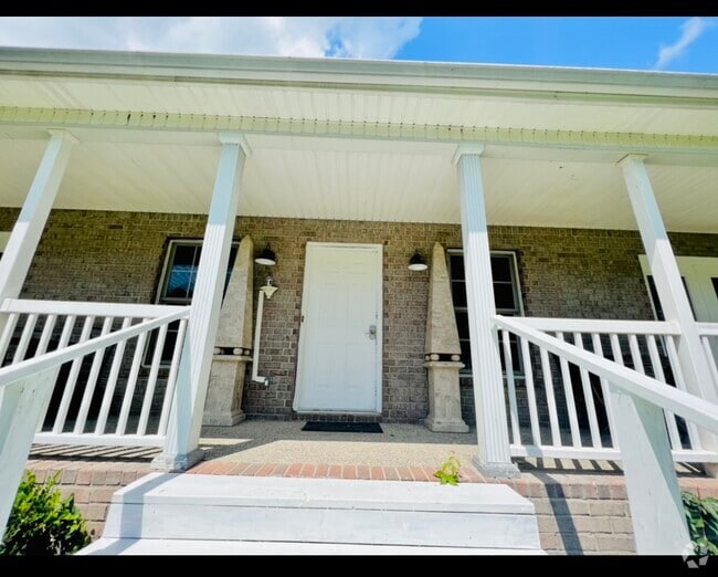 Building Photo - 7378 Smiley Hollow Rd Rental