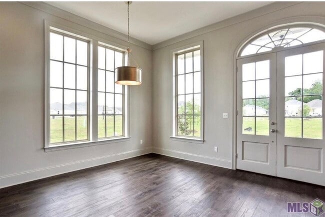 Photo - 10851 Cane Mill Ln