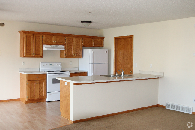 Building Photo - 301 8th Ave W Rental