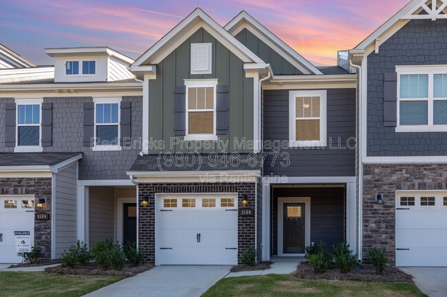 Building Photo - 3160 Lilac Grove Dr
