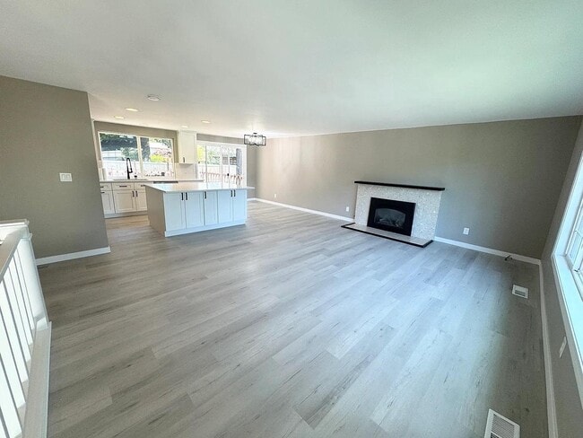 Photo - 13440 90th Pl NE