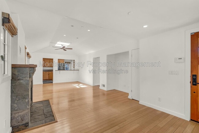 Photo - 414 Monterey Ave