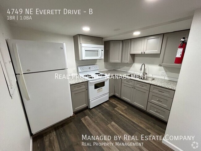 Building Photo - 4749 NE Everett Dr Unit B Rental