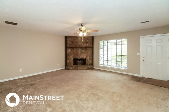 Photo - 8170 Winewood Ct