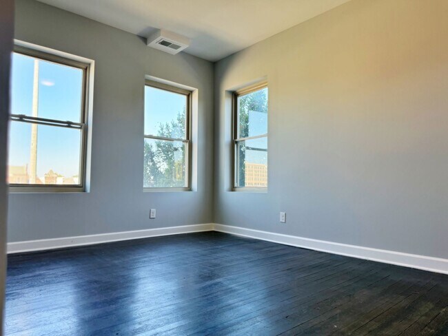 Photo - Woodward Lofts