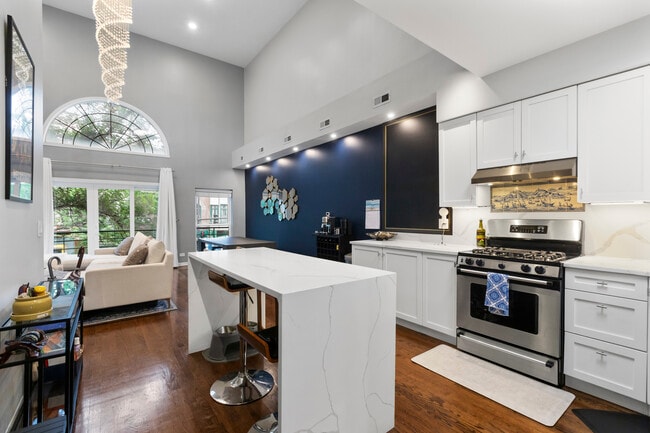 Photo - 1754 W Division St Unidad 2