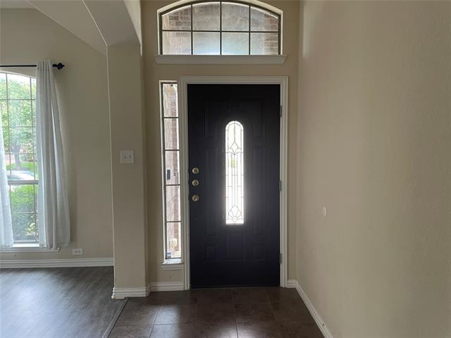 Photo - 421 Brighton St
