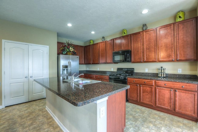 Photo - 18507 Morgans Forest Ln