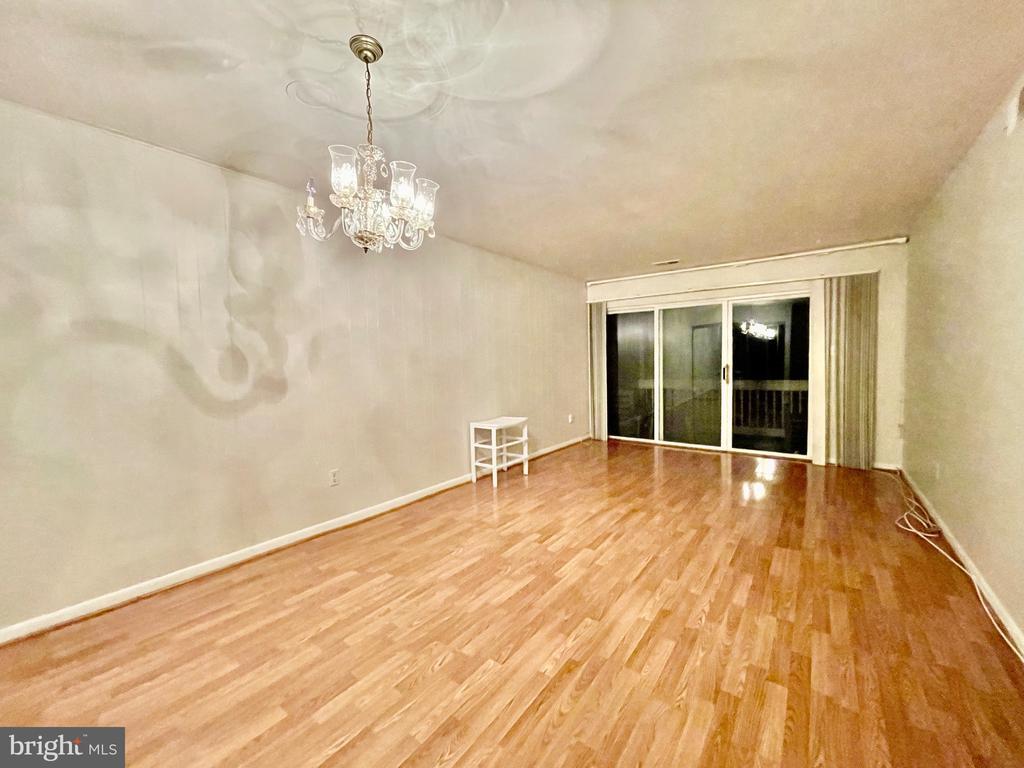 Photo - 5806 Royal Ridge Dr Unit R