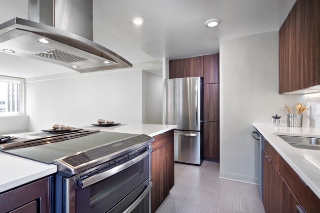 Building Photo - Avalon at Prudential Center Rental