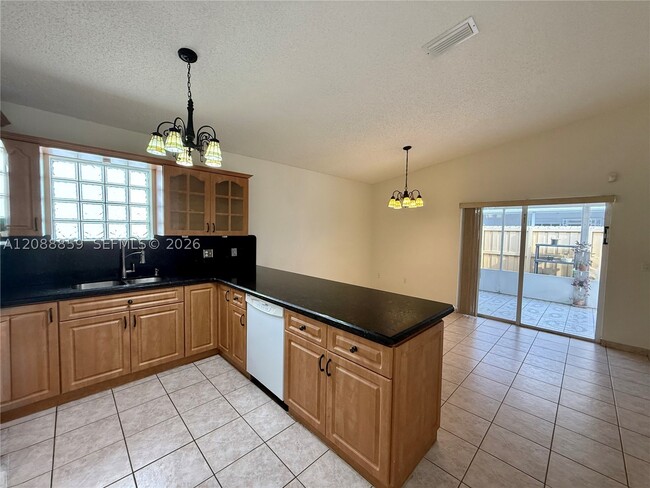 3559 W 71st Terrace