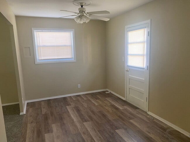 Photo - Hillview--Bullitt County