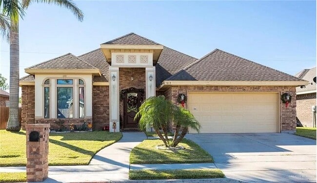 Building Photo - 6 Fairmont Ave