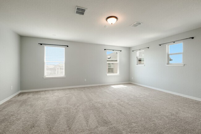 Photo - 118 Kyle Cove