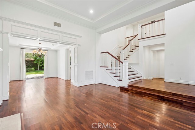15 Jupiter Hills Dr