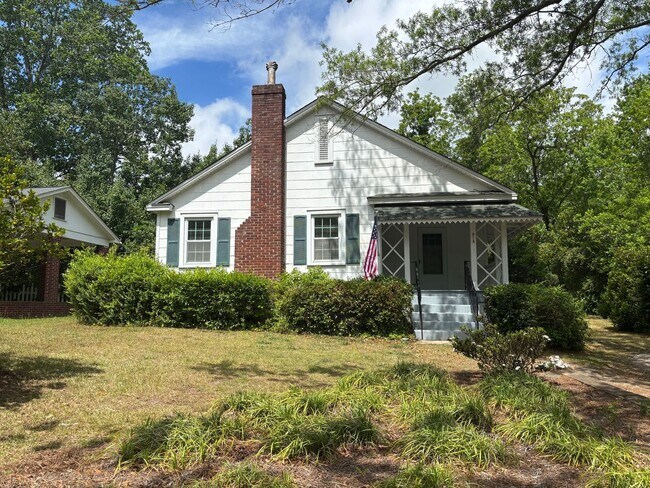 Photo - Charming 2 Bedroom 1 Bath House