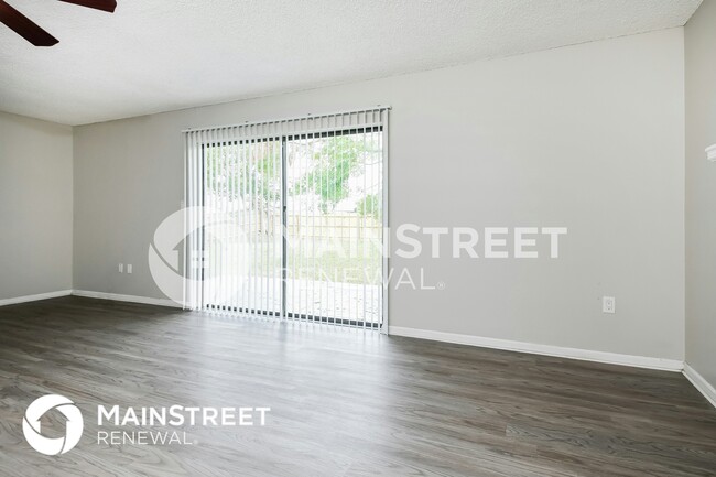 Photo - 3215 Needles Dr