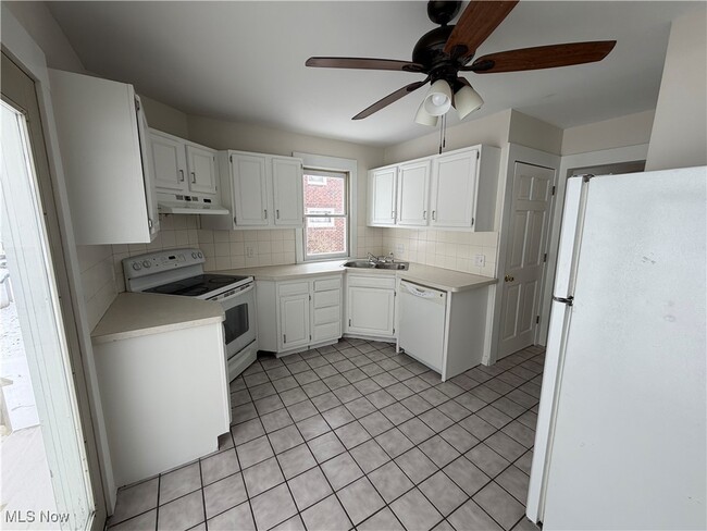 Photo - 443 S Union Ave