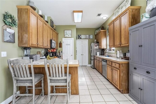 Photo - 1398 Stillwater Dr