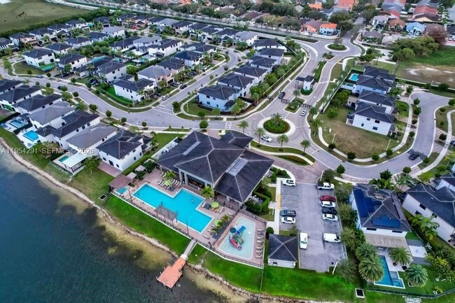 Photo - 15806 NW 91st Ct