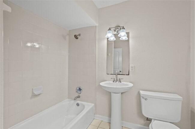 Building Photo - 102 The Strand Unit 3