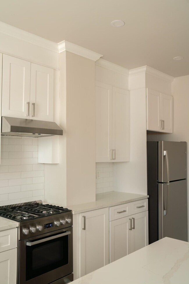 1610 Bergenline Ave House House Rental in Union City, NJ