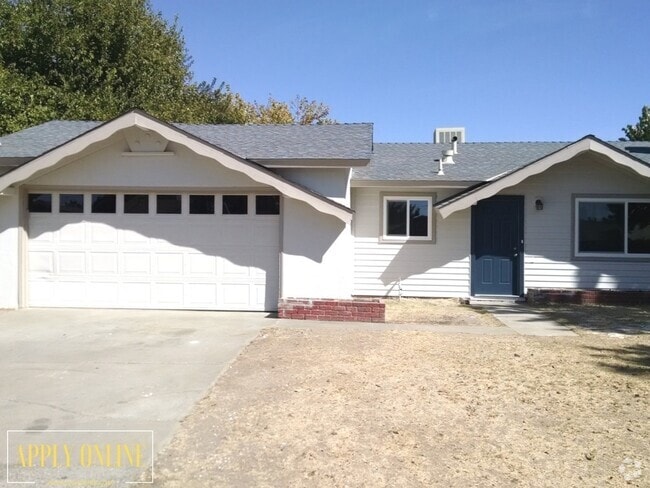 Building Photo - START APPLYING FOR THIS 3 BEDROOM HOME! AV...