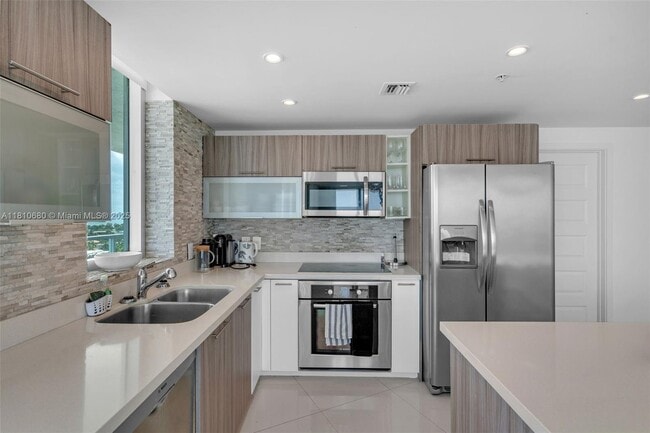 Photo - 6700 Indian Creek Dr Unit 1202