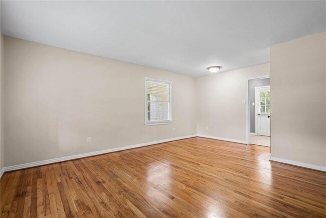 Photo - 161 Poydras Ave